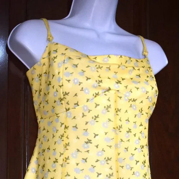 Urban Outfitters Yellow Floral Strappy Sundress Size Large Cottagecore Mini - Picture 12 of 16